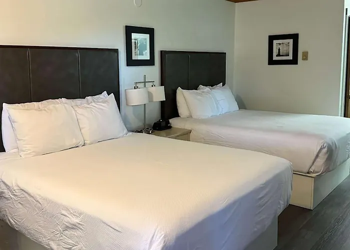 River House Inn, A Baymont By Wyndham