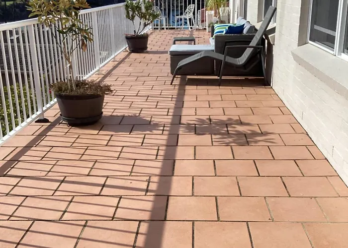 Denhams Beach Side Holiday Apartment