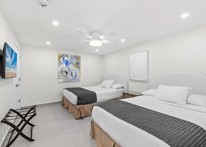New Stunning Ocean-View Condo In Beachfront Resort
