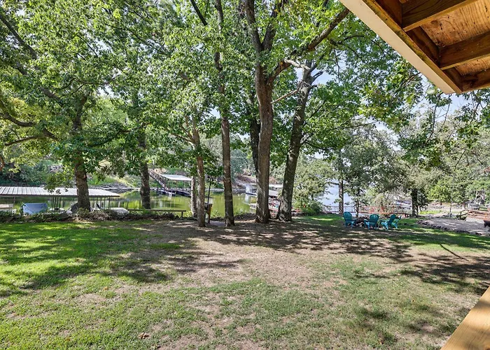 Deck + Dock Access: Lakefront Grove Cabin!