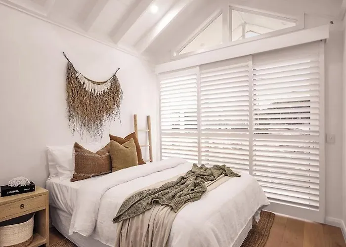 The Hamptons Luxury Beach House Kiama