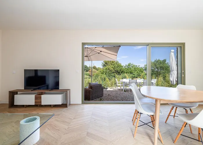 Home&Trees - Villa Sole Jacuzzi Calme