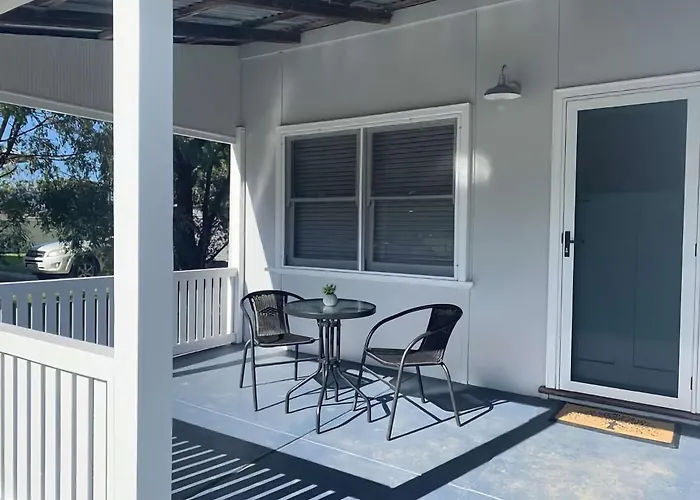 Yaringa Cottage By The Sea