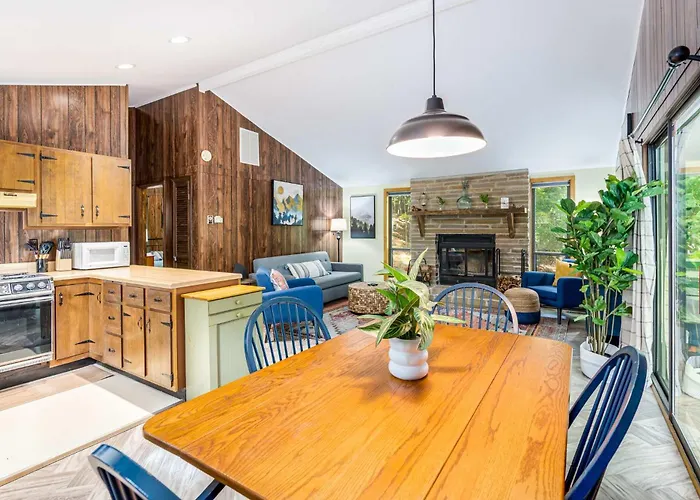 Modern W Fire Pit Deck, Grill & Hot Tub