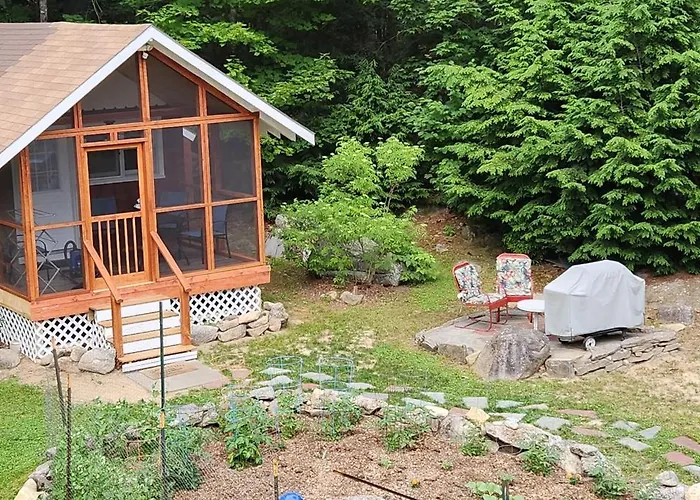Sebago Lake Cottage On Raymond Cape