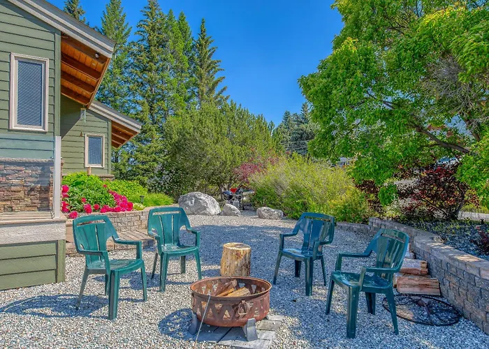 Cliff Cabin | Hot Tub | Spectacular Views