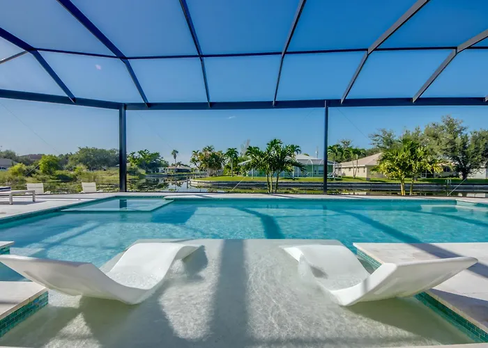 Brandnew Villa-Puresun At Canal Intersection, Heated Saltwater Pool And Spa, Facing South