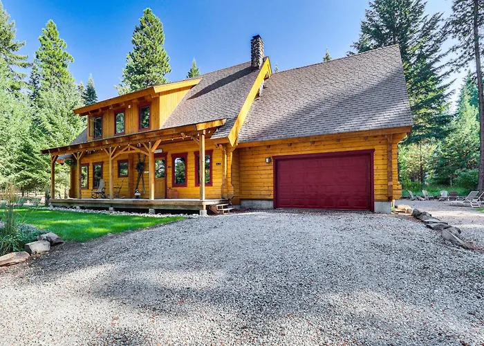 Cle Elum Mountain Cabin W/ Hot Tub & Hiking!