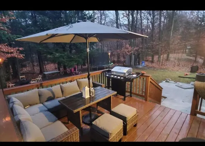 Perfect House In Pocono With Hot Tub And Sauna Steam