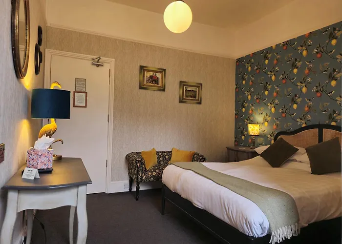 Ashburton House - B&B