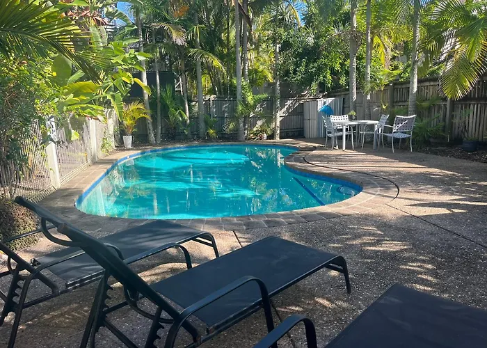 Vibes At Five Noosa