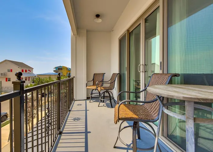 Downtown Bay St Louis Condo - Walk To Beach!
