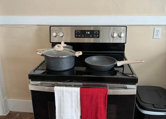 Beautiful 3 Bed Room Apartment