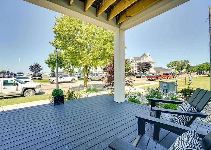 Downtown Ludington Modern Condo W/ Great Views!