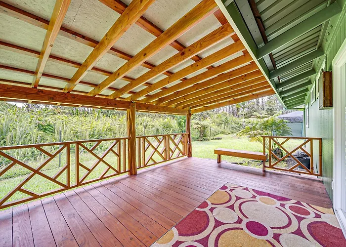 Pahoa Home W/ Fenced-In Yard: Near Hilo & Parks