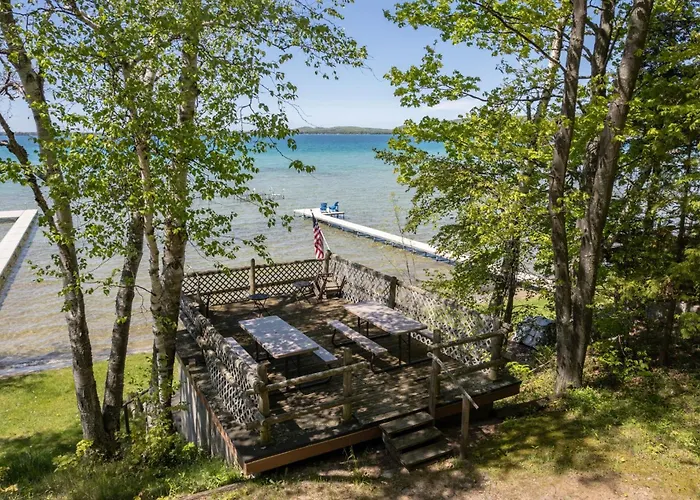 Terrapin Station- 2 Cottages On Glen Lake