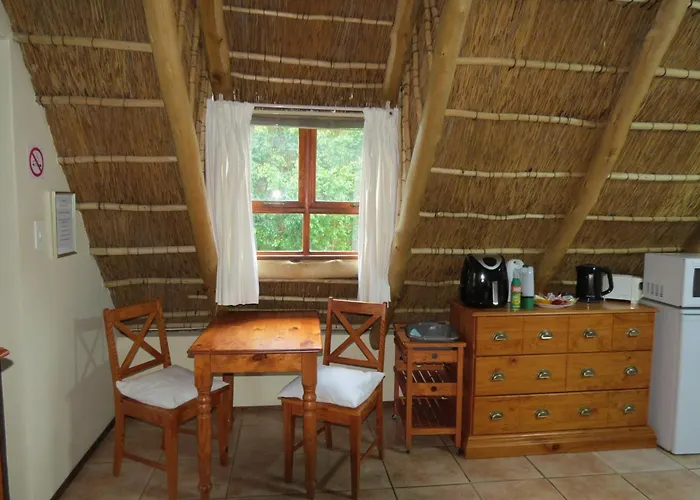 Easy Five Guest House