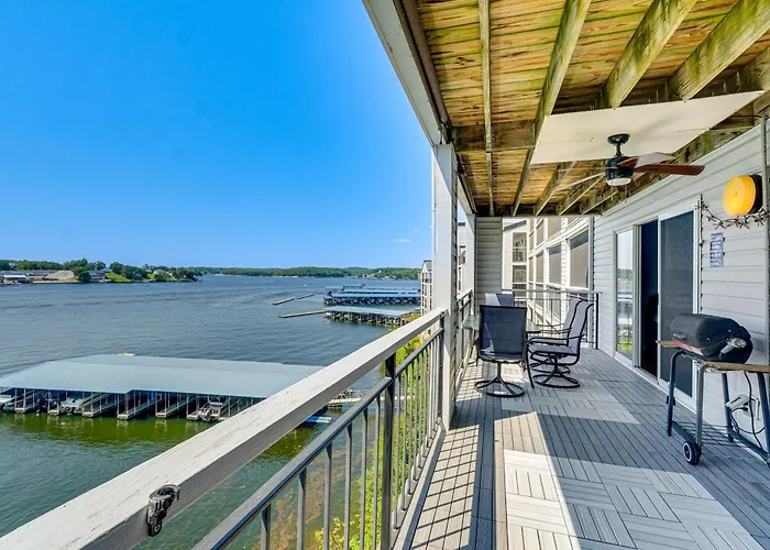 Waterfront Gem W/ Double-Wide Balcony & Sunsets