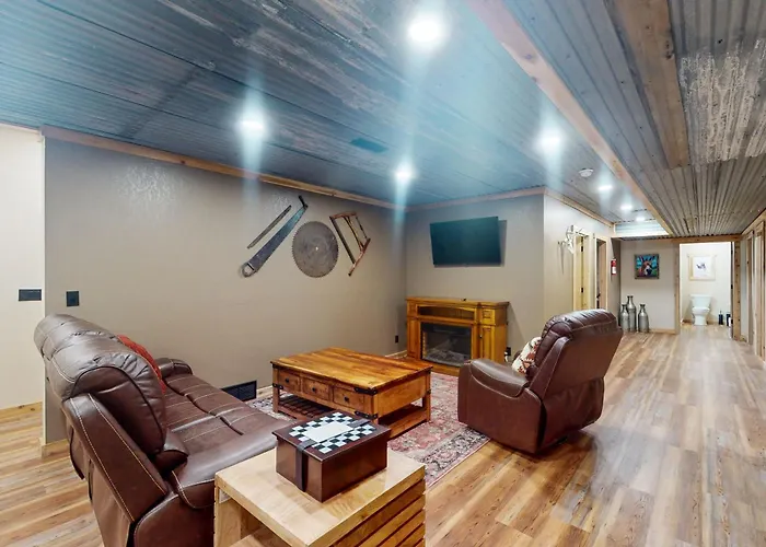Bear Butte Retreat