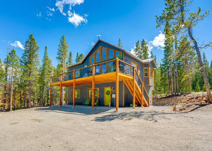 24-0082 Fairplay Cabin: Hike, Fish, Ski!