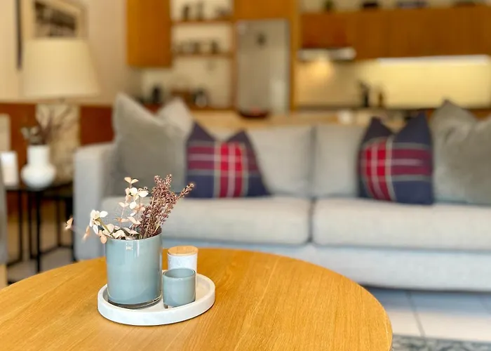 Central Morzine, Spacious 2 Bedroom Family Apartment