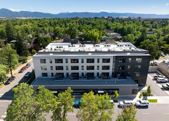 Stylish Sobo Condo - Steps To Main St