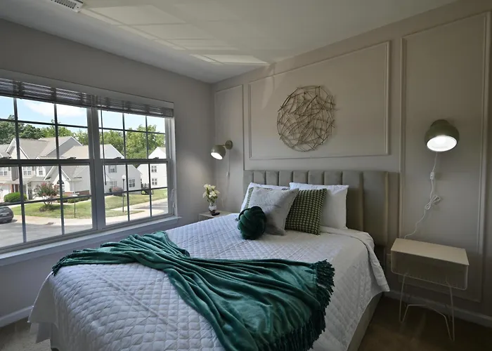 Amazing Renovated Townhouse