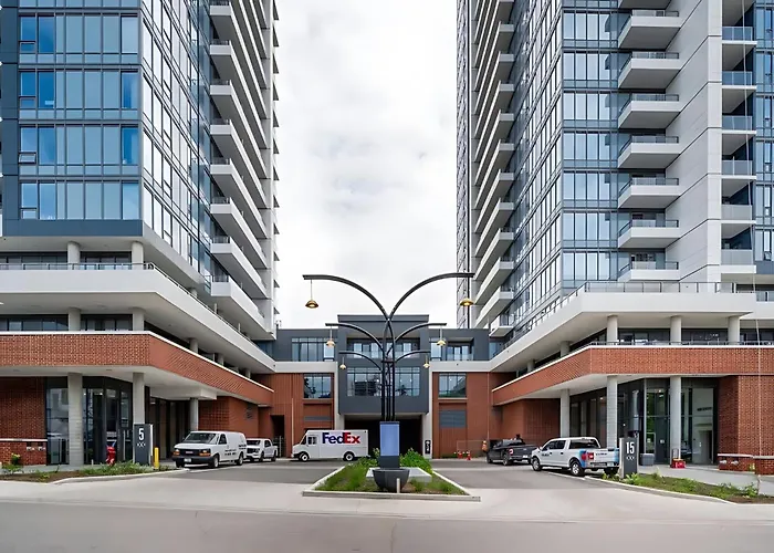 Luxurious 1Br Condo - Stunning City Views
