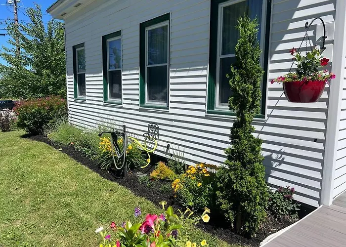 Discover Downeast Maine - Comfortable Home Base 37