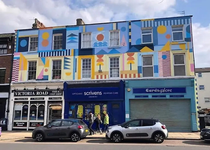 'Aqua View' New Brighton Beach Self Check In - 1 Bedroom With Balcony & View