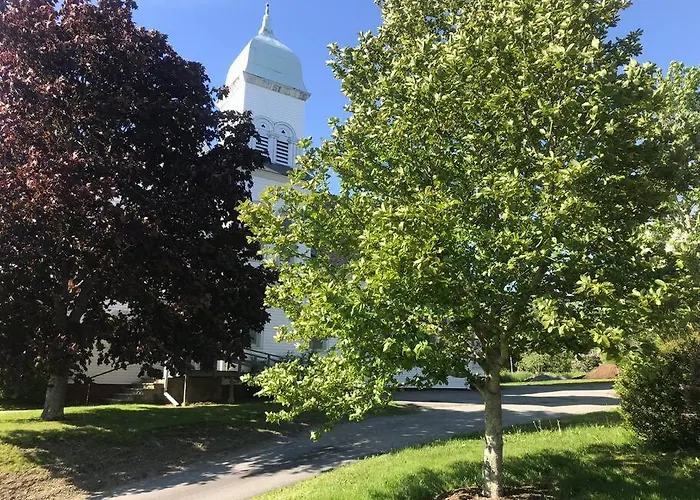 Discover Downeast Maine-Classic Comfortable Apt 2
