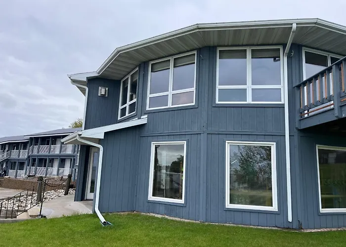 Harbor Inn Algoma