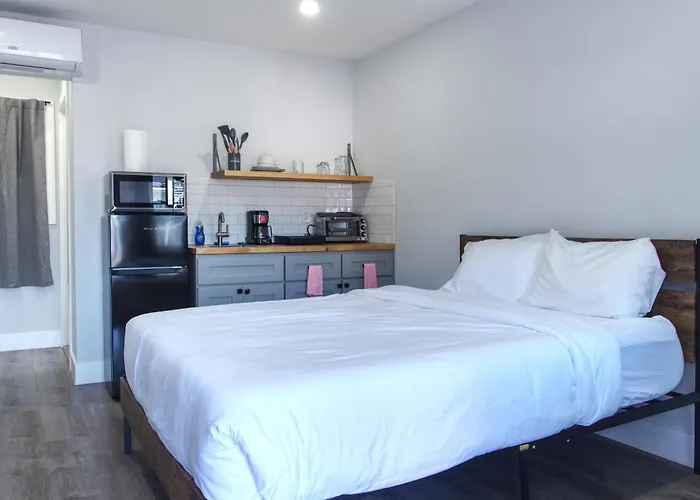 Vermont Suites