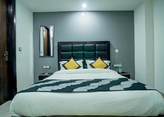 A1Rooms By Family Stay Hotel
