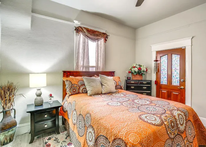 Downtown El Paso Home ~ 1 Mi To Medical Center St