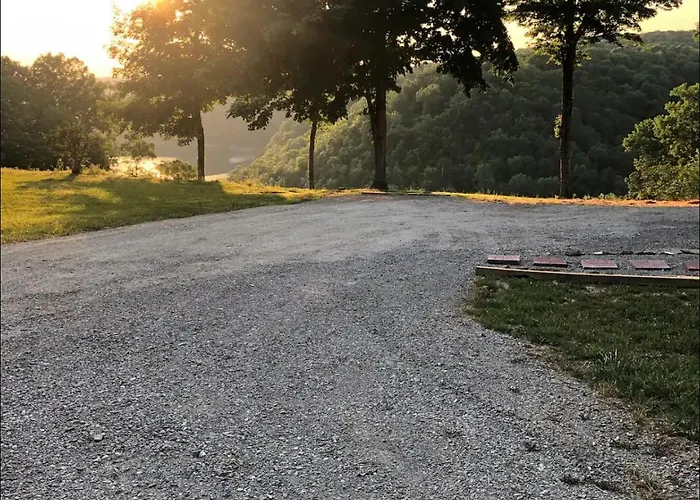 Tinylakeview Cottage