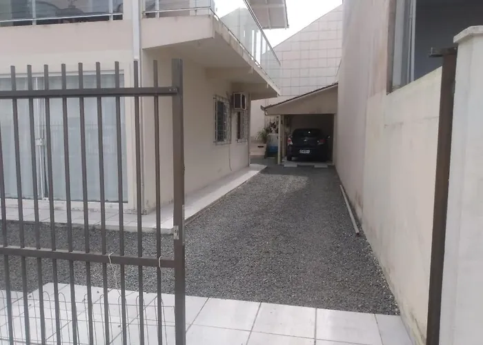 Casa na praia Ubatuba Enseada