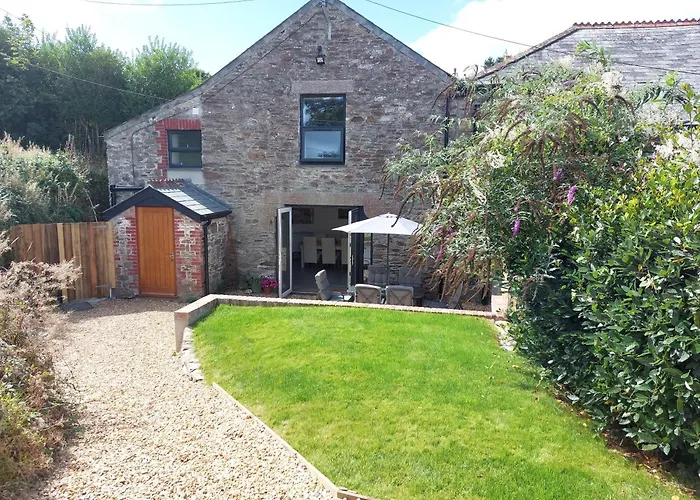 Swallows Rest Cottage - 3 Bedrooms - Nr Looe