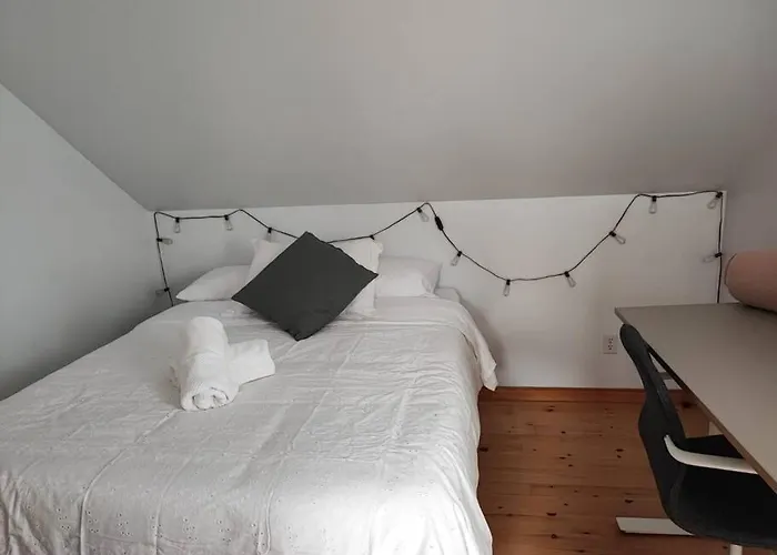 Bright And Lofty 2Br In Gatineau