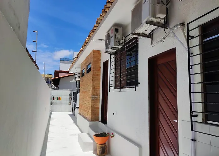 Da Silva residência à 200 metros da praia do Bessa