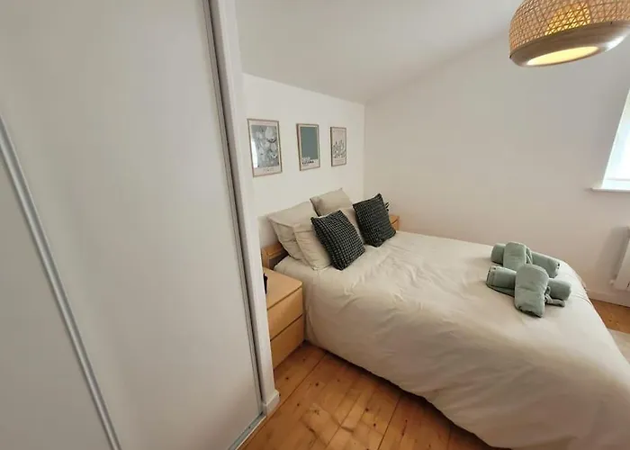 Petite Maison Pleine De Charme