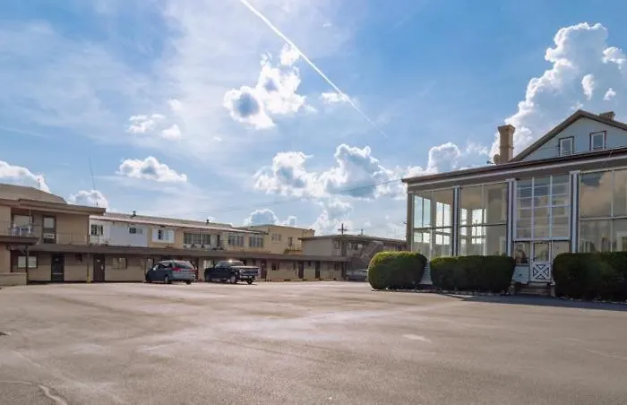 Dubois Manor Motel