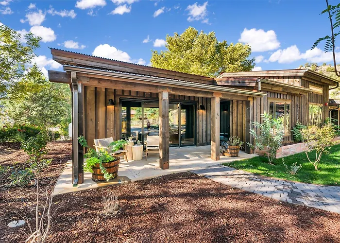 Canyon Casitas At Zion