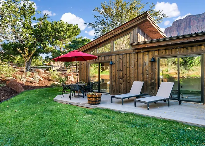 Canyon Casitas At Zion
