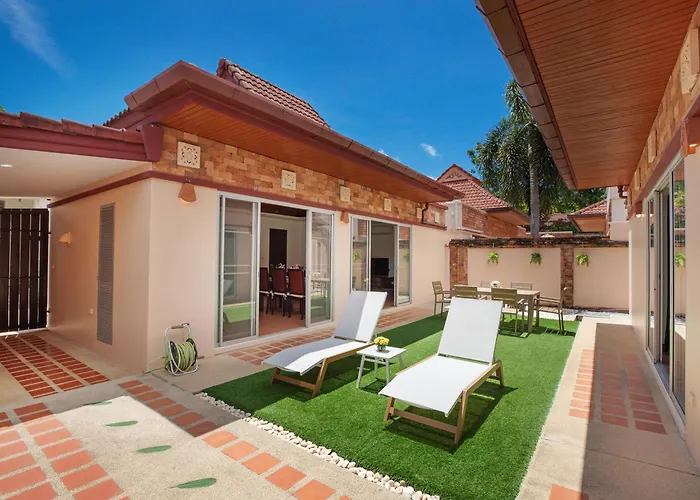 Balinese 3Br Pool Villa Freya, Spacious Courtyard, 70 M From Stay Wellbeing & Lifestyle