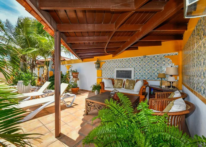 Brisas Studio Apartments (Adults Only)