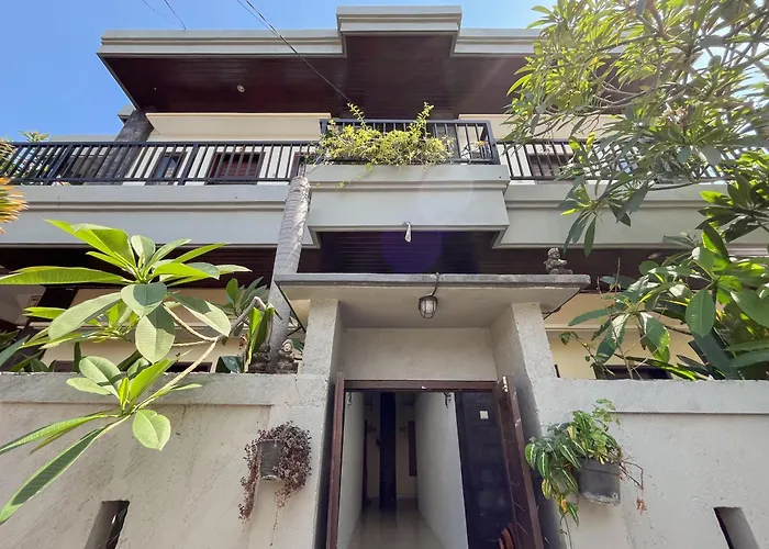 Adi Surya Guest House