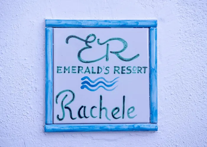 Emerald'S Resort - Rachele