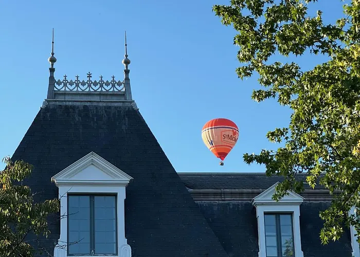 Le Vieux Manoir