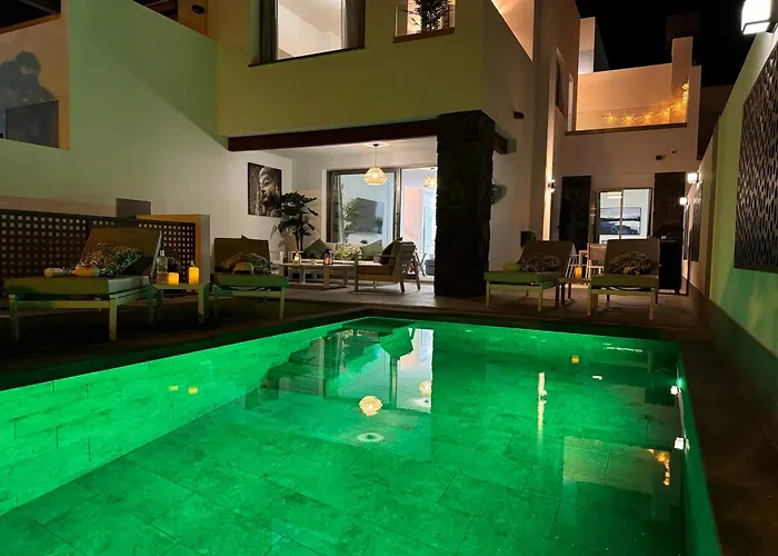 Welcome To Villa Bali A Luxurious Modern Getaway